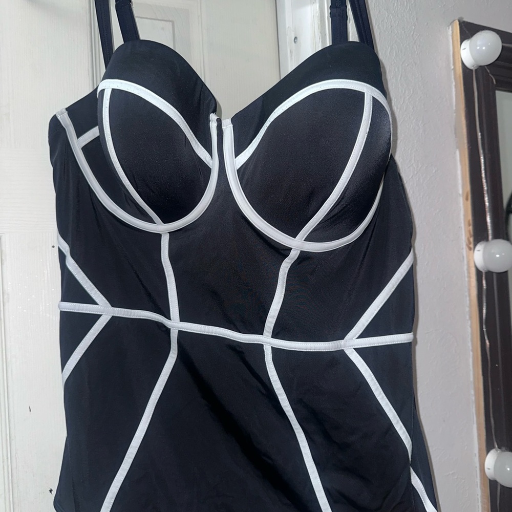 Torrid Black and White One Piece Swimwear with Retro Design - Picture 3 of 5